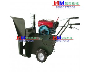 柴油機(jī)版拌料翻堆機(jī)
